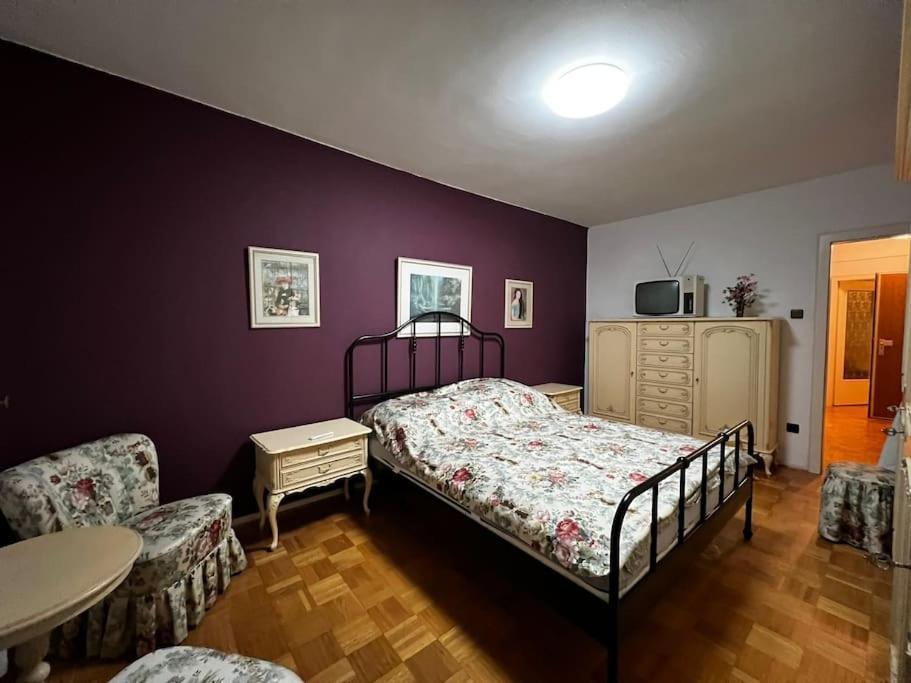Central Flat Near To Oldtown & Konigsallee Dusseldorf Exterior photo